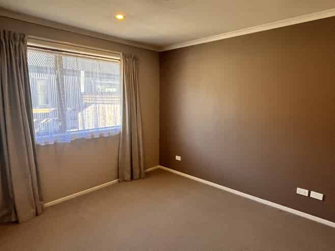 24 Hewson Crescent, Lake Hawea