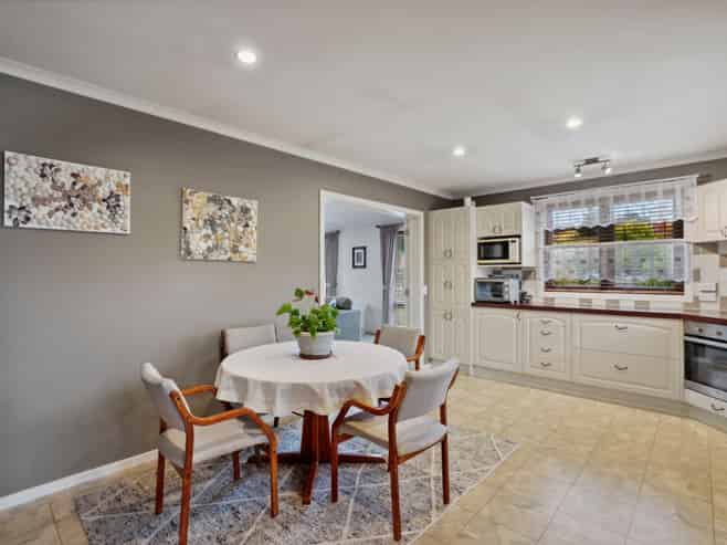 24 Hewson Crescent, Lake Hawea