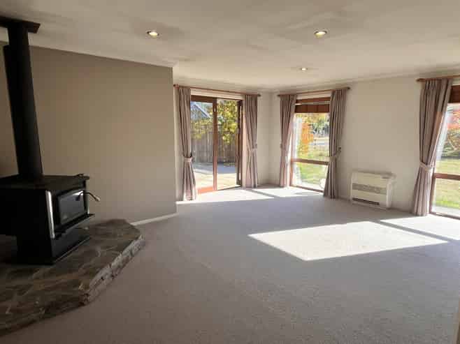 24 Hewson Crescent, Lake Hawea