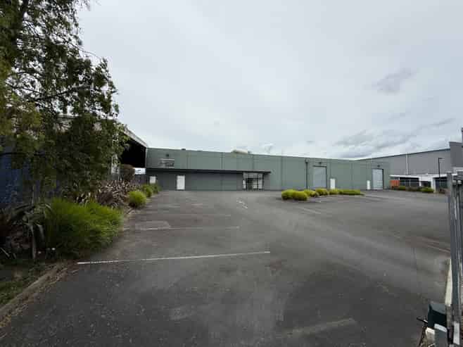 Large Secure Warehouse