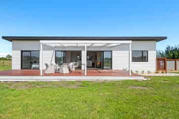 1121 Parewanui Road, Parewanui