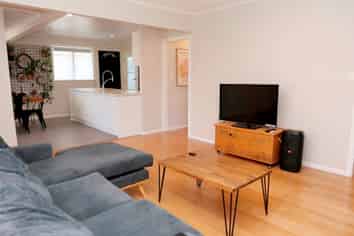 25 Winton St, Paraparaumu Beach