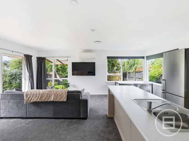 11 Lomond Place, WOOLSTON