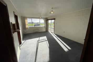 112  Rolleston Street, Hokitika