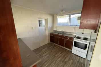 112  Rolleston Street, Hokitika