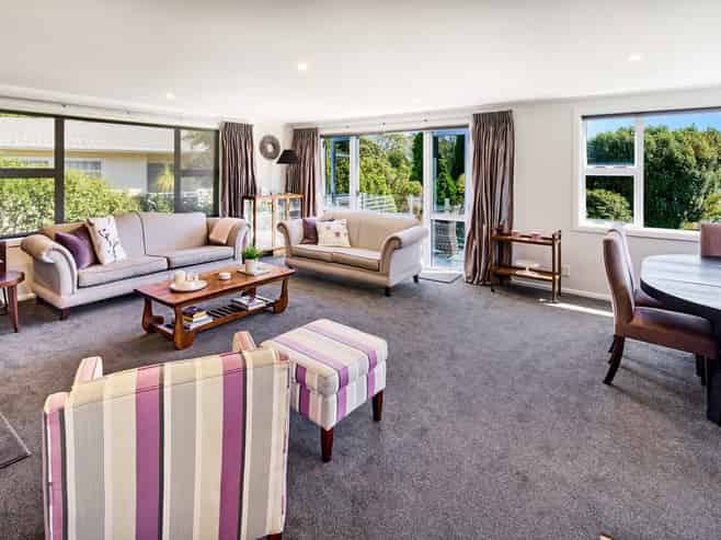 5 St Francis Grove, Waterloo