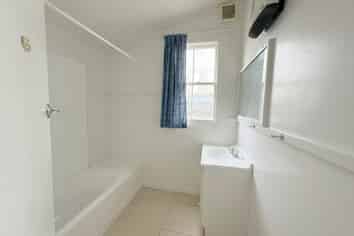 23 Kenderdine Road, Elsthorpe