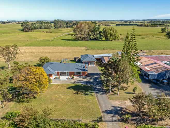 2453 State Highway 1, Rongotea