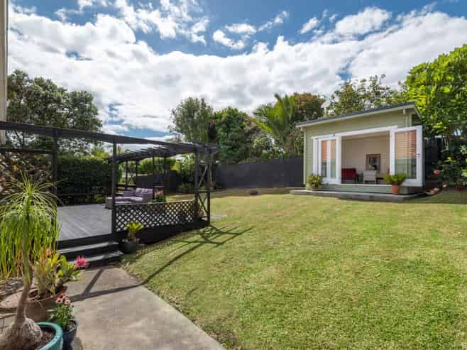 18 Cautley Street, Devonport
