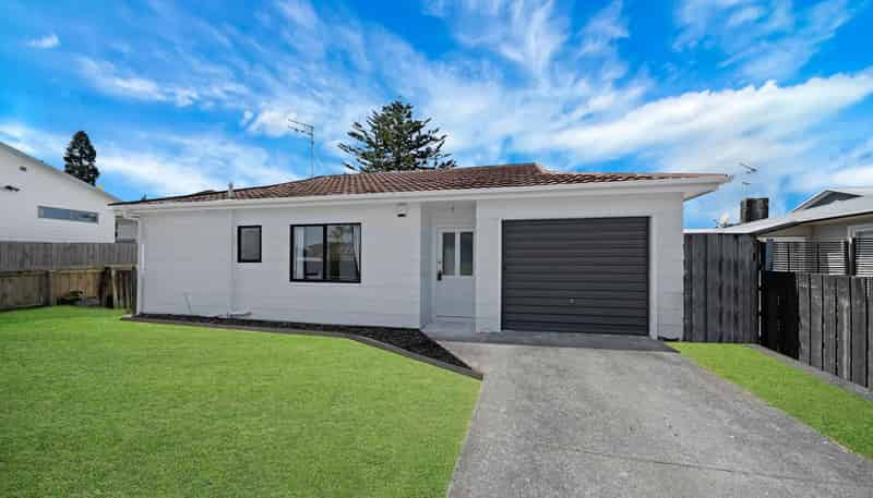 2/38 Myers Road, Manurewa East