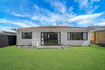 2/38 Myers Road, Manurewa East