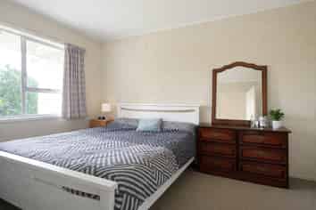 2/13 Koromiko Street, New Lynn