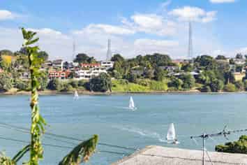 10 Cleary Road, Panmure