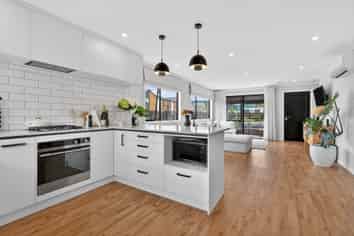 2 Balmerino Lane, Wallaceville