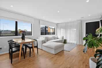 2 Balmerino Lane, Wallaceville