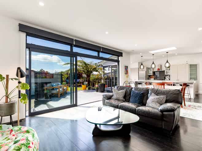 15 North Street, Petone