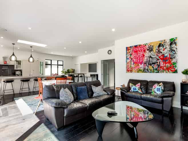 15 North Street, Petone