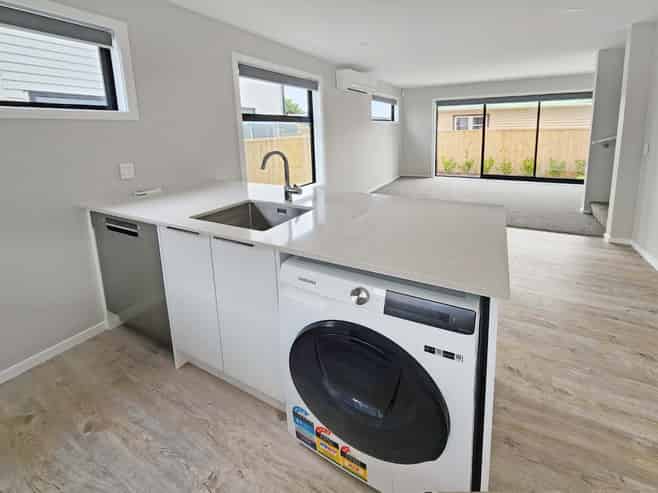 10 Reading Street, Wainuiomata