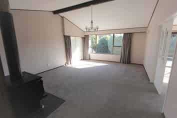 99 High Street, Mosgiel