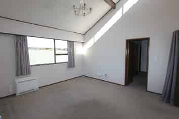 99 High Street, Mosgiel