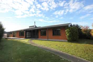 99 High Street, Mosgiel