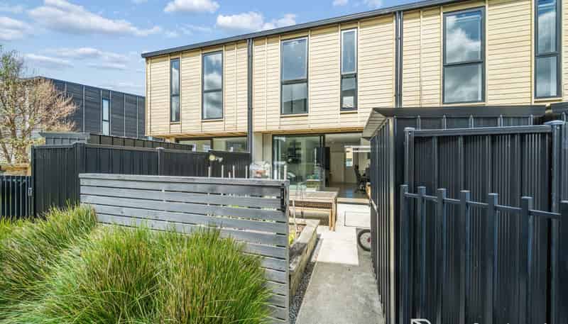 433c Jackson Street, Petone
