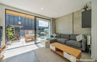 433c Jackson Street, Petone