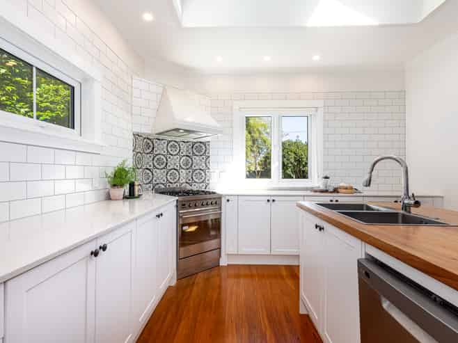 14 Tawa Street, Woburn