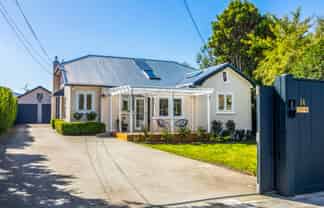 14 Tawa Street, Woburn