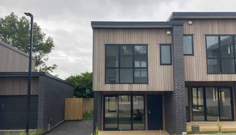 2/29 Price Crescent, Mount Wellington