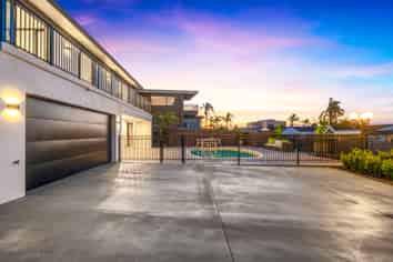 114 Bramley Drive, Farm Cove