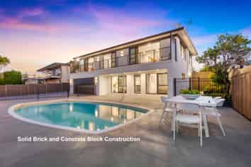 114 Bramley Drive, Farm Cove