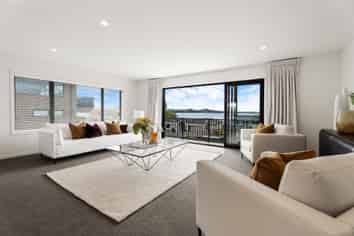 114 Bramley Drive, Farm Cove