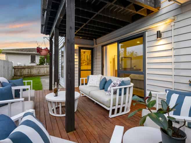 49 Matipo Road, Te Atatu Peninsula