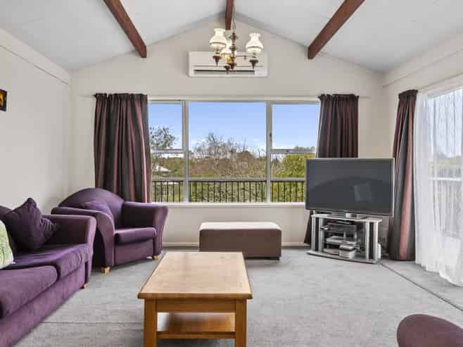 116 Taupo View Road, Hilltop