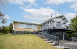 116 Taupo View Road, Hilltop