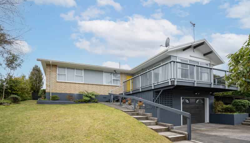 116 Taupo View Road, Hilltop