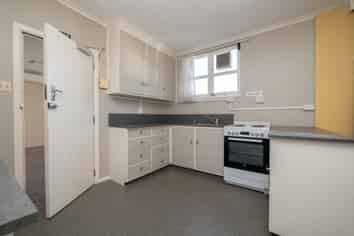 1/224 Forbury Road, Saint Clair