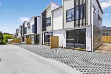 Lot 9/18 Woodglen Road, Glen Eden