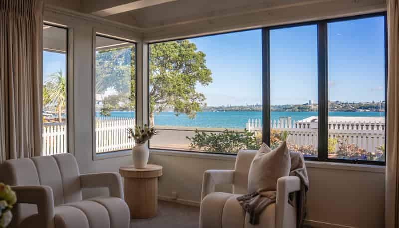 34 Queens Parade, Devonport