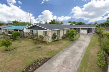 8 Sandringham Road, Enderley