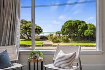 94 Esplanade, Sumner