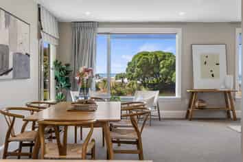 94 Esplanade, Sumner