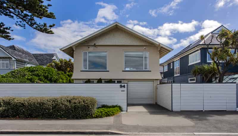 94 Esplanade, Sumner