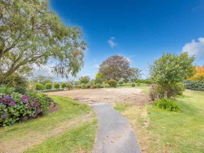 79 Bell Road, Ngahinapouri