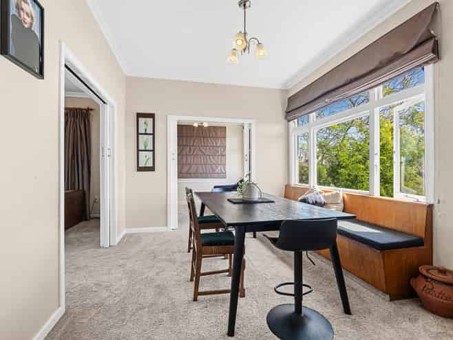 1/9 Wilton Street, Westown