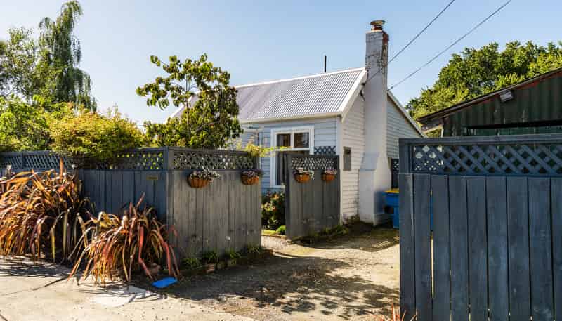 17 George Street, Milton