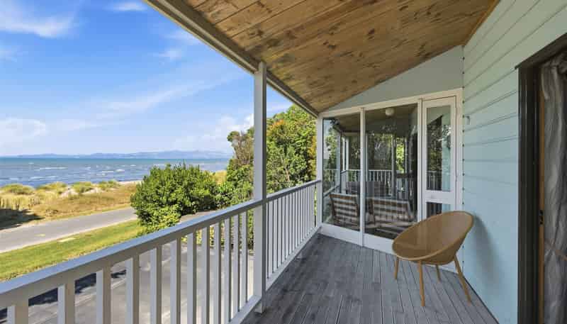 68 Beach Road, Collingwood