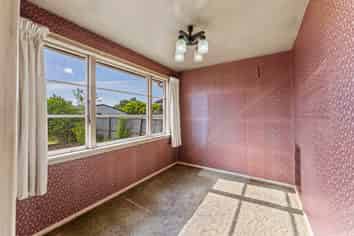 30 Jameson Avenue, Saint Albans