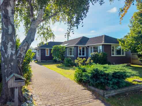 30 Jameson Avenue, Saint Albans